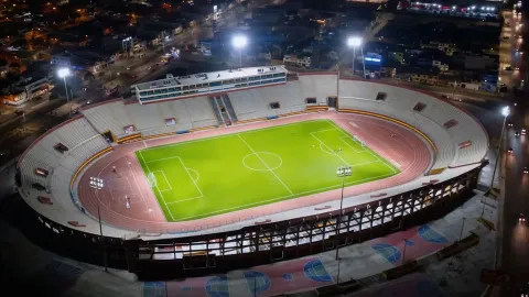 Schréder LED floodlights have improved the user experience at Centenario Manuel Rivera Sánchez Stadium while reducing operating costs