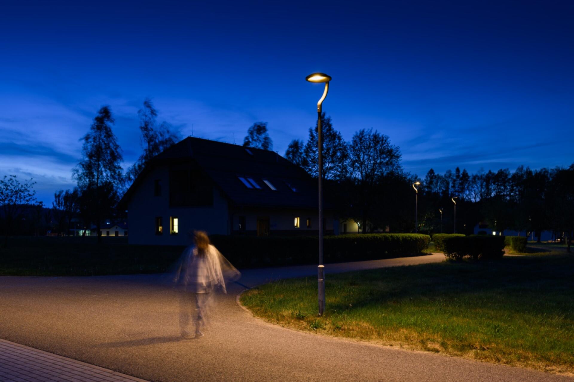 Modern and eco-friendly lighting for the Náš svět in Pržno